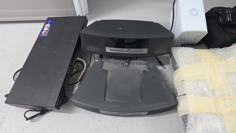 Fulham Self storage unit auction IB-2395 23