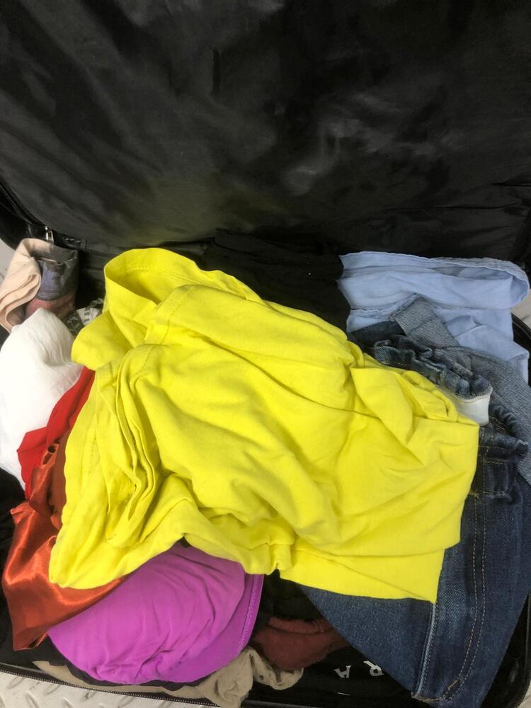 Bow Self storage unit auction IB-3043 13