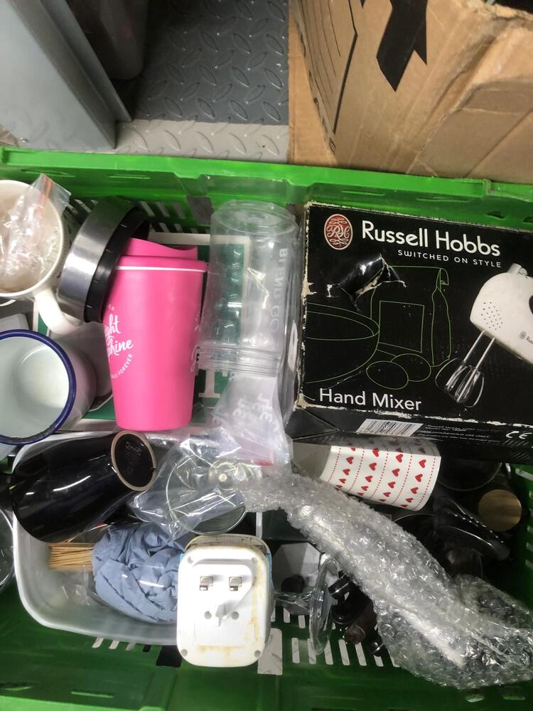 Bow Self storage auction IB-3043 24