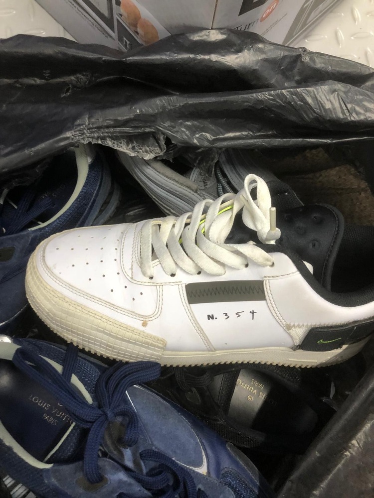 Bow storage facility unit auction IB-5930 26