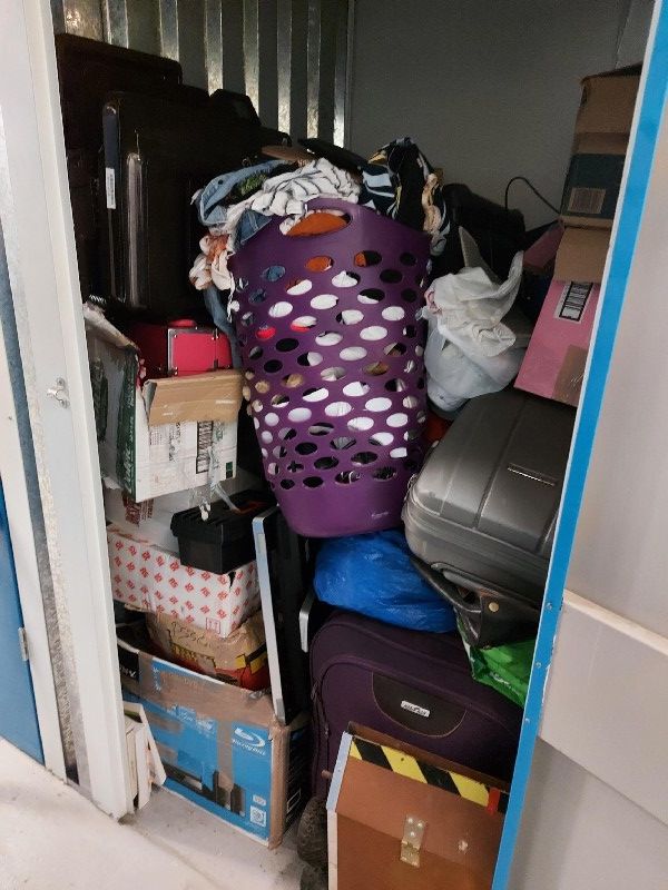 iBidOnStorage.co.uk StorageMart Auction 16564996417147