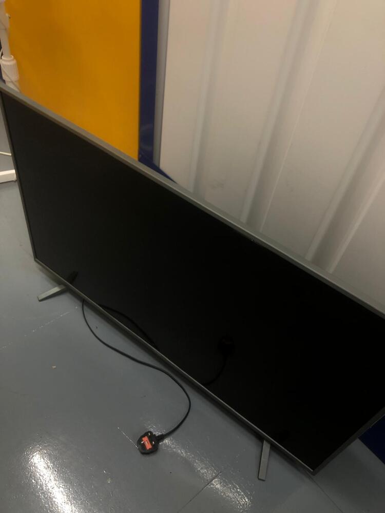 Bermondsey Self storage auction IB-5121