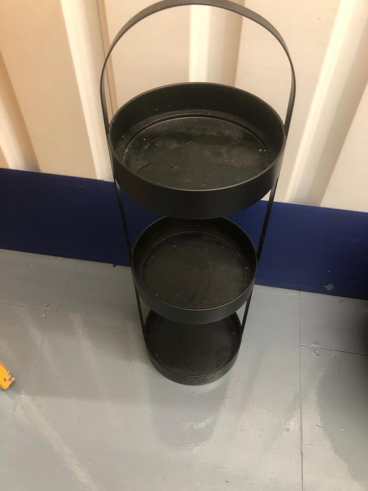 Bermondsey Self storage auction IB-5121