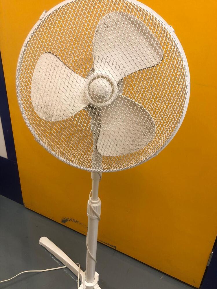 Bermondsey storage facility unit auction IB-5121 16