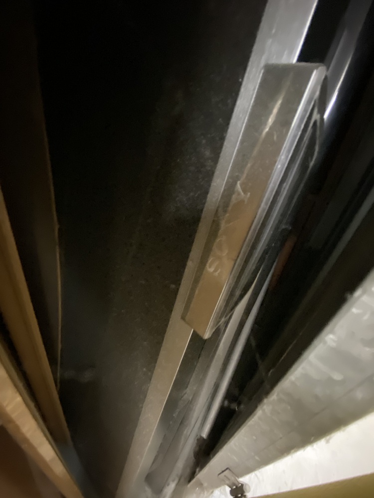 Ealing Self storage unit auction IB-5858