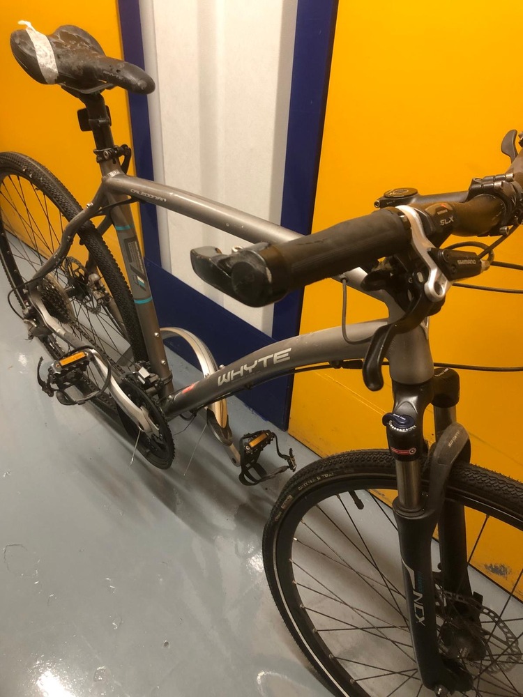 Bermondsey Self storage unit auction IB-8891