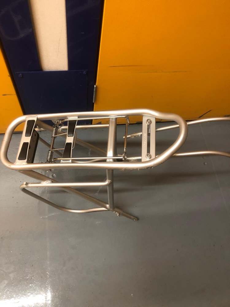 Bermondsey storage facility unit auction IB-8891