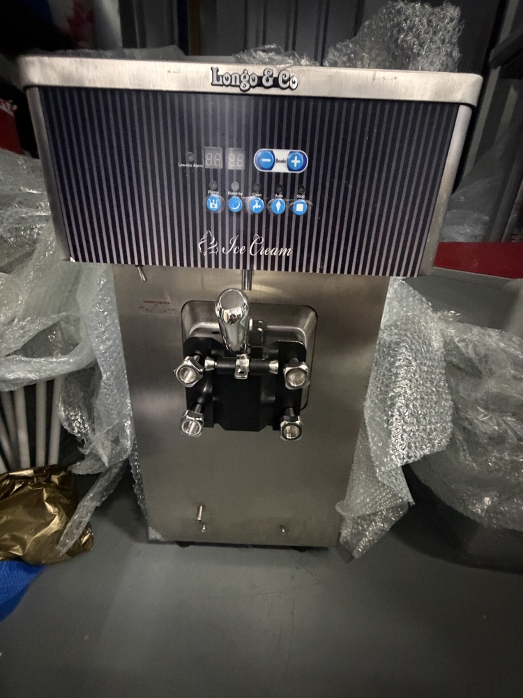 Chiswick Self storage auction IB-4590 24