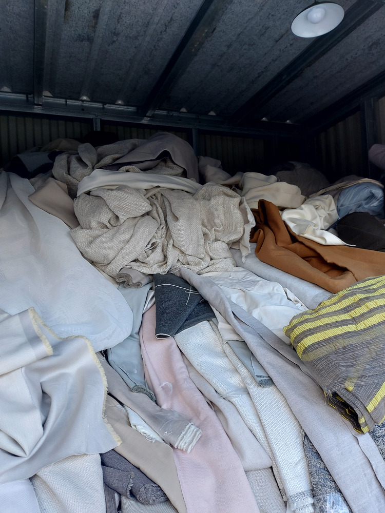 Private Auction - Ashfield storage facility unit auction IB-7738 36