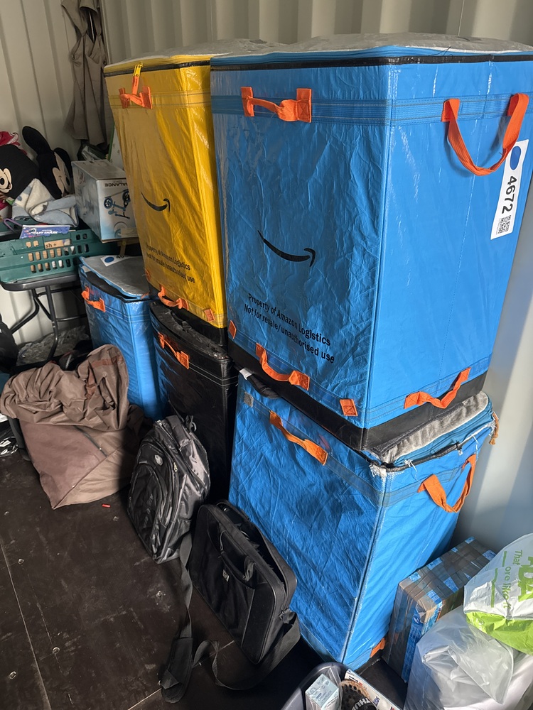 Manchester Trafford Park Self storage unit auction IB-3084