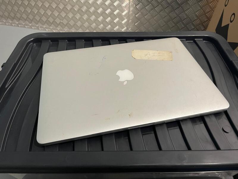 Chester Storage Unit auction IB-3735