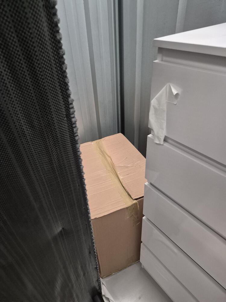 Paisley Storage Unit auction IB-3592