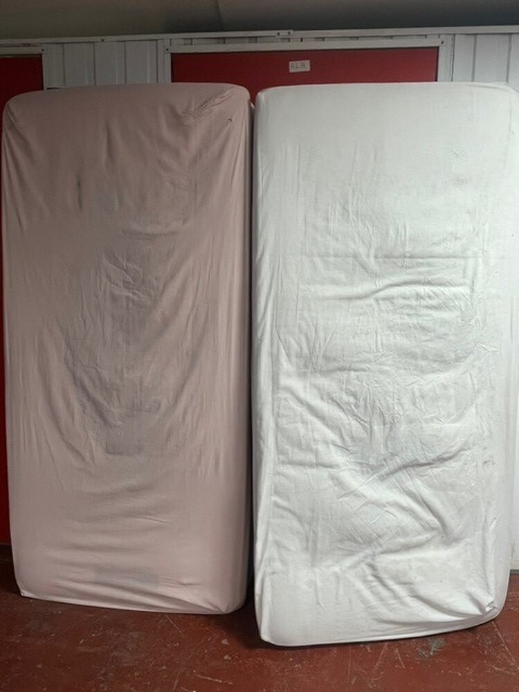 Self Storage Tameside  Storage auction IB-2451 10