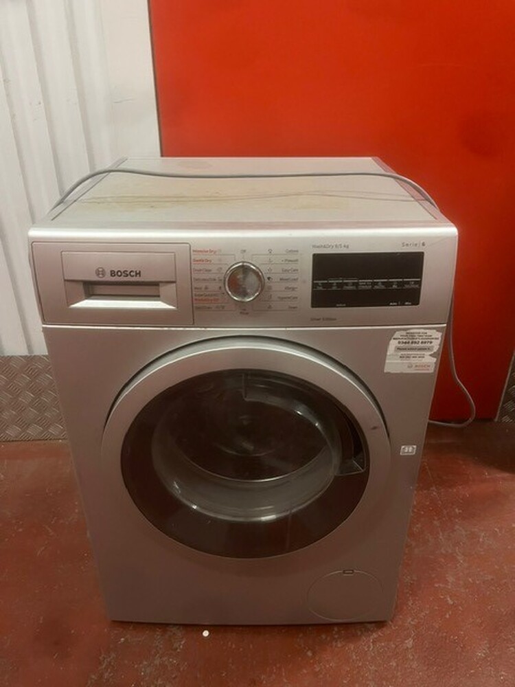 Self Storage Tameside  storage facility unit auction IB-2451