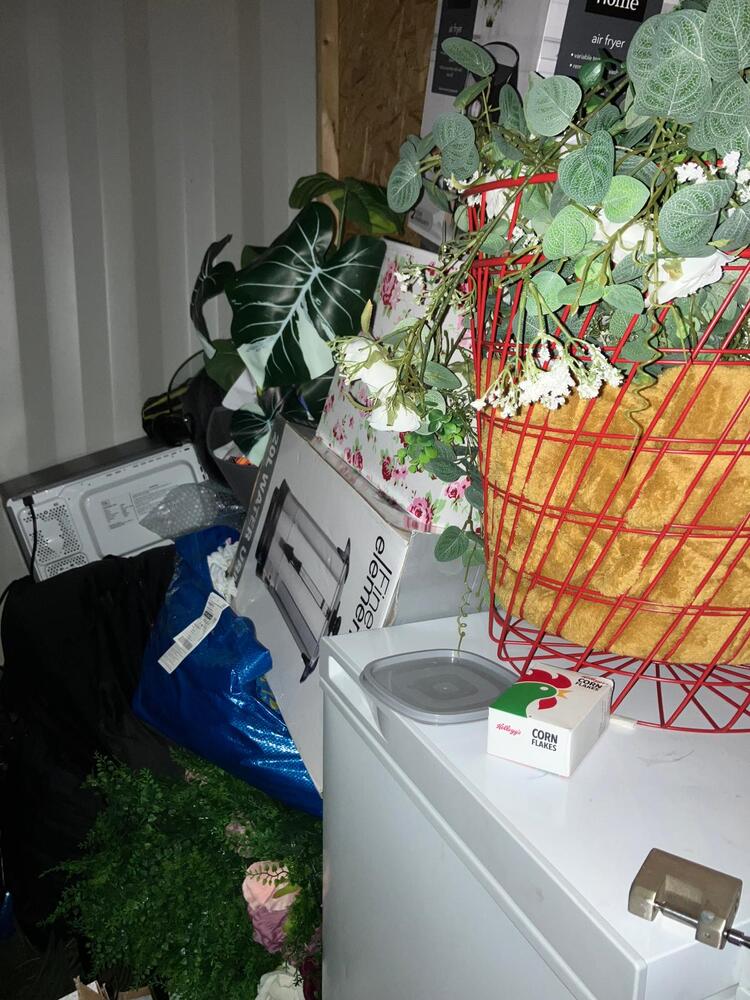 Storebox Barking Storage Unit auction IB-6741