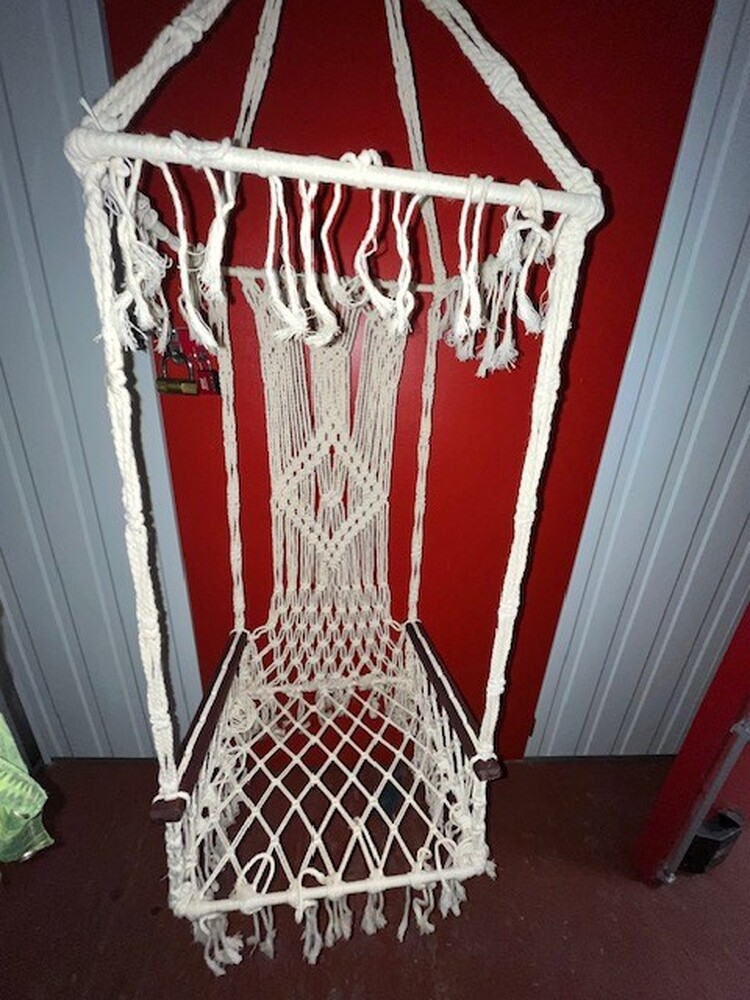 Self Storage Tameside  Storage Unit auction IB-4133