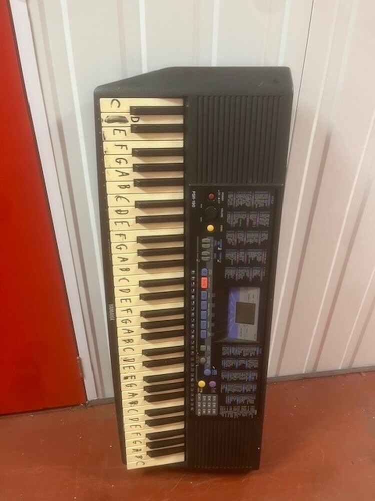 Self Storage Tameside  Self storage auction IB-4133