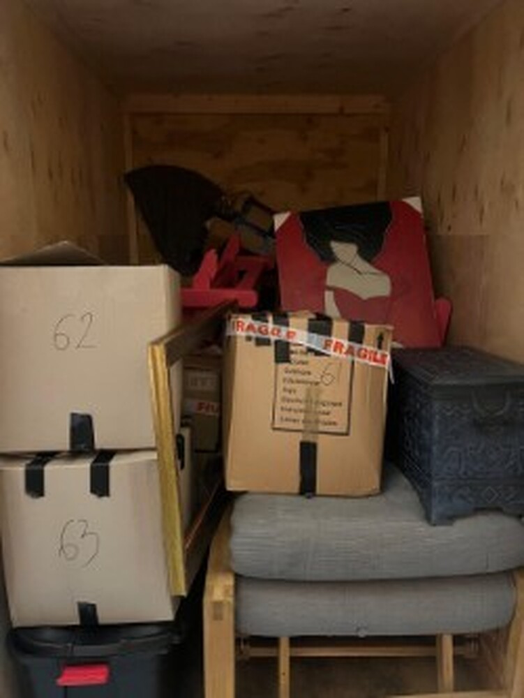 Rainham, Essex Storage auction IB-6840