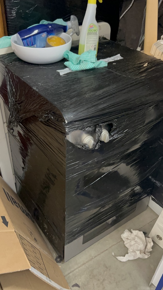 Wandsworth Storage auction IB-2263