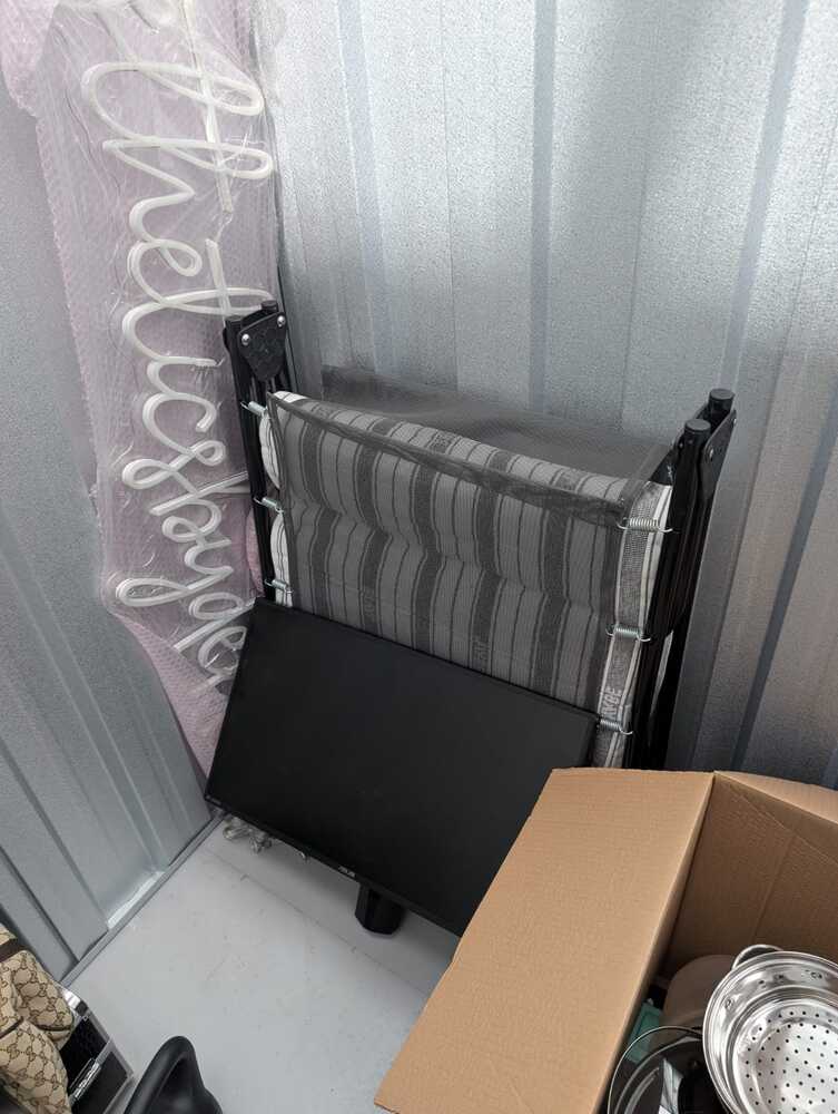 Bournemouth Storage Unit auction IB-8313