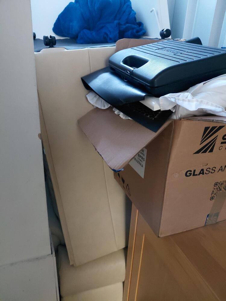 Milton Keynes Storage Unit auction IB-9272 12