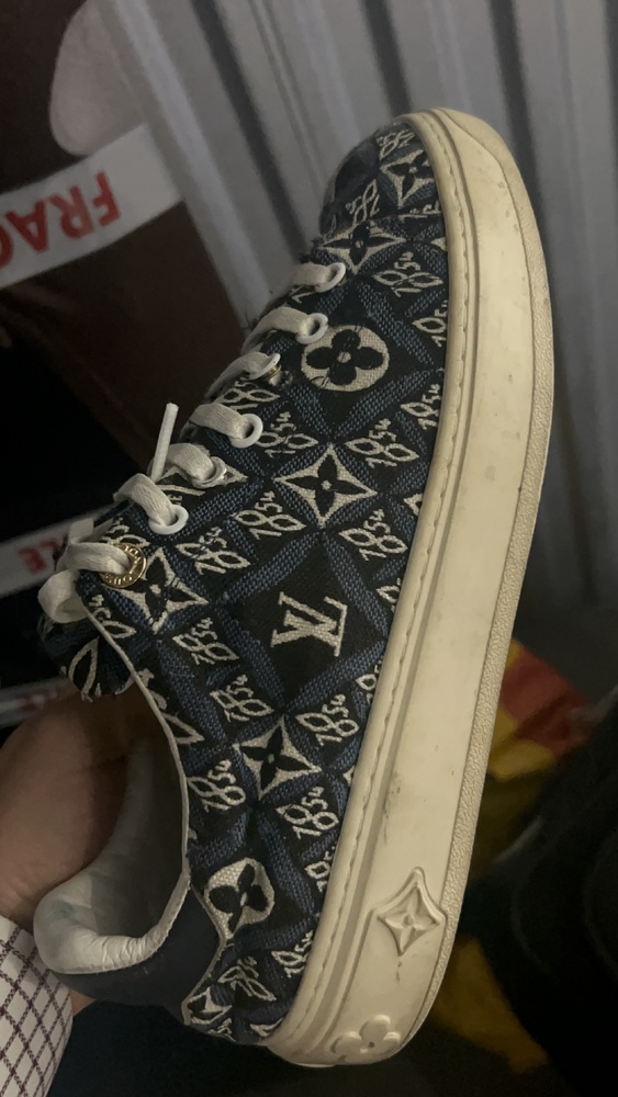 Cheam Storage auction IB-2103 10