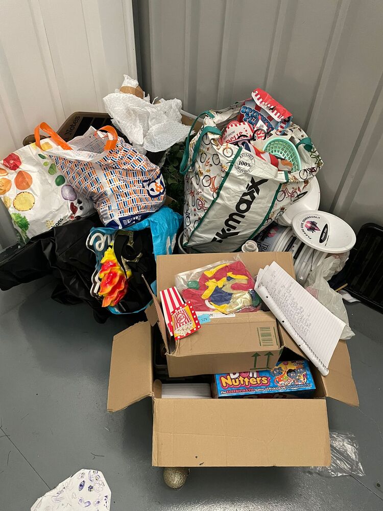 Burnley Self storage unit auction IB-5384 13