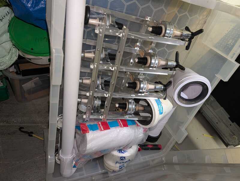 RUSHDEN Storage Facility auction IB-9940