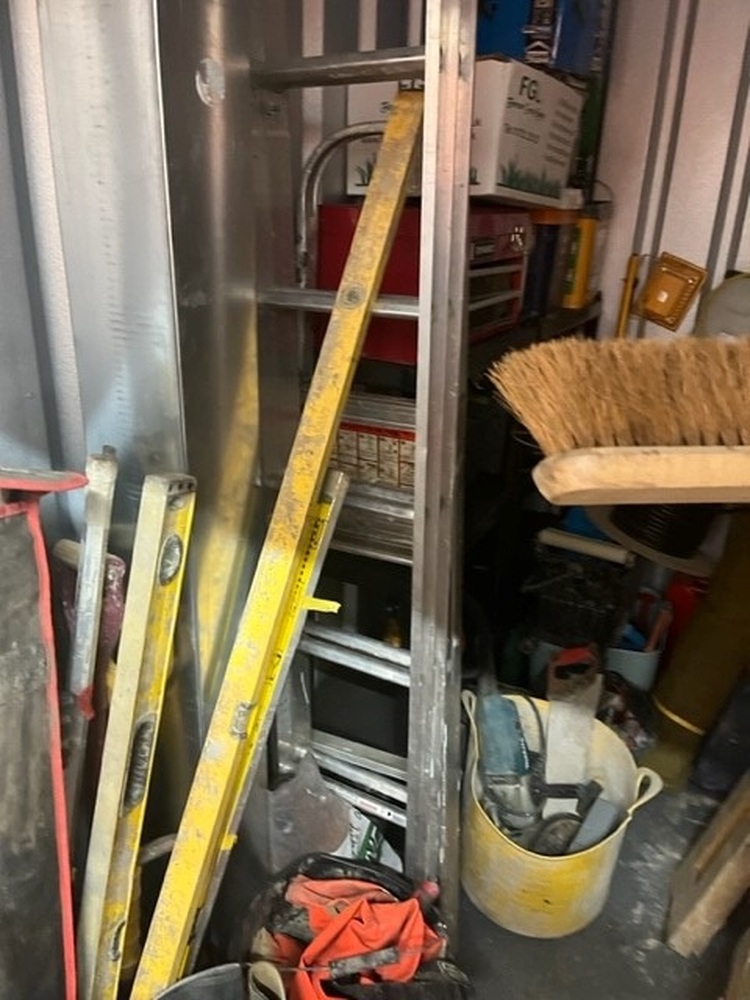 Chatham Self storage unit auction IB-7975