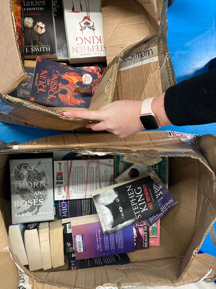 The Storage Team Leeds Self storage unit auction IB-7673 13