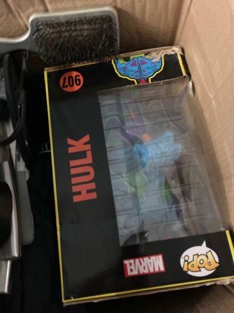 The Storage Team Leeds storage facility unit auction IB-7673 76