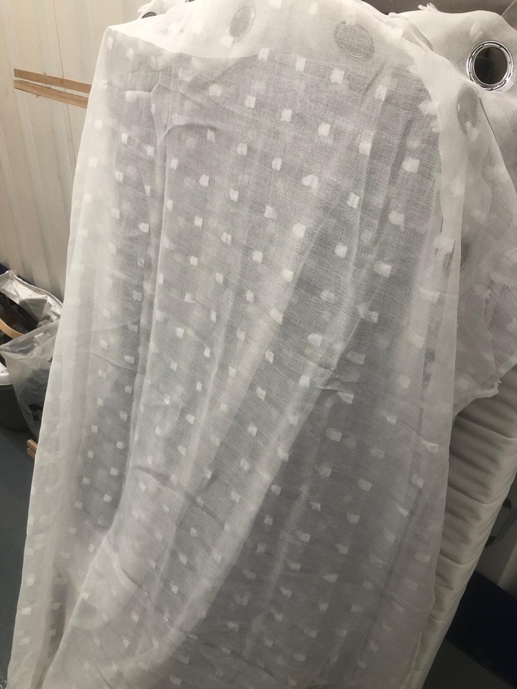 Staples Corner Storage auction IB-5823 10