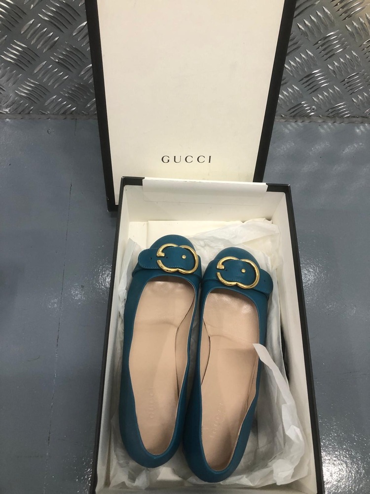 Edgware Storage Unit auction IB-1635