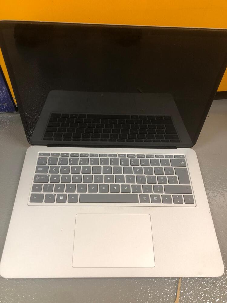 Kings Cross Self storage auction IB-2943