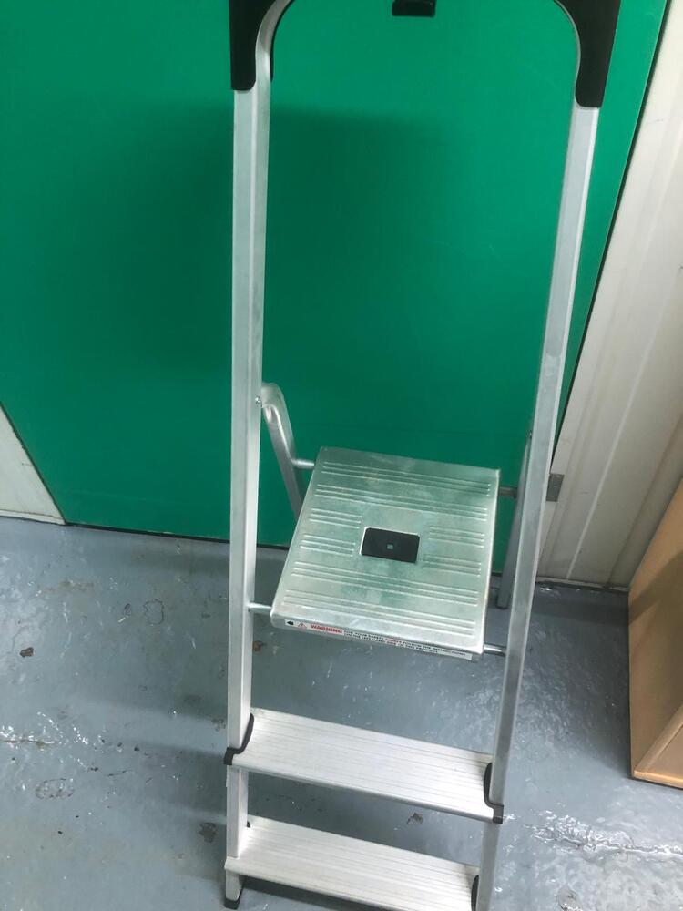 Farnham Storage Facility auction IB-6378