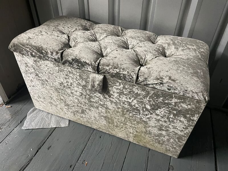 Stockport Bryant Storage auction IB-6017 10