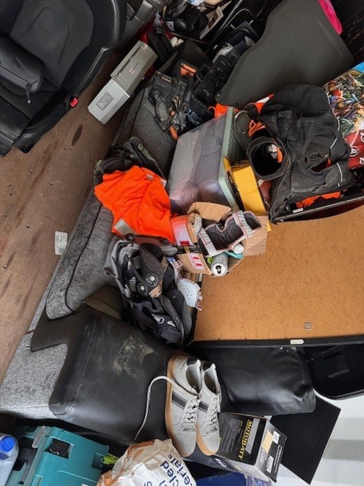 Westfield Self Storage Ltd Storage auction IB-1273