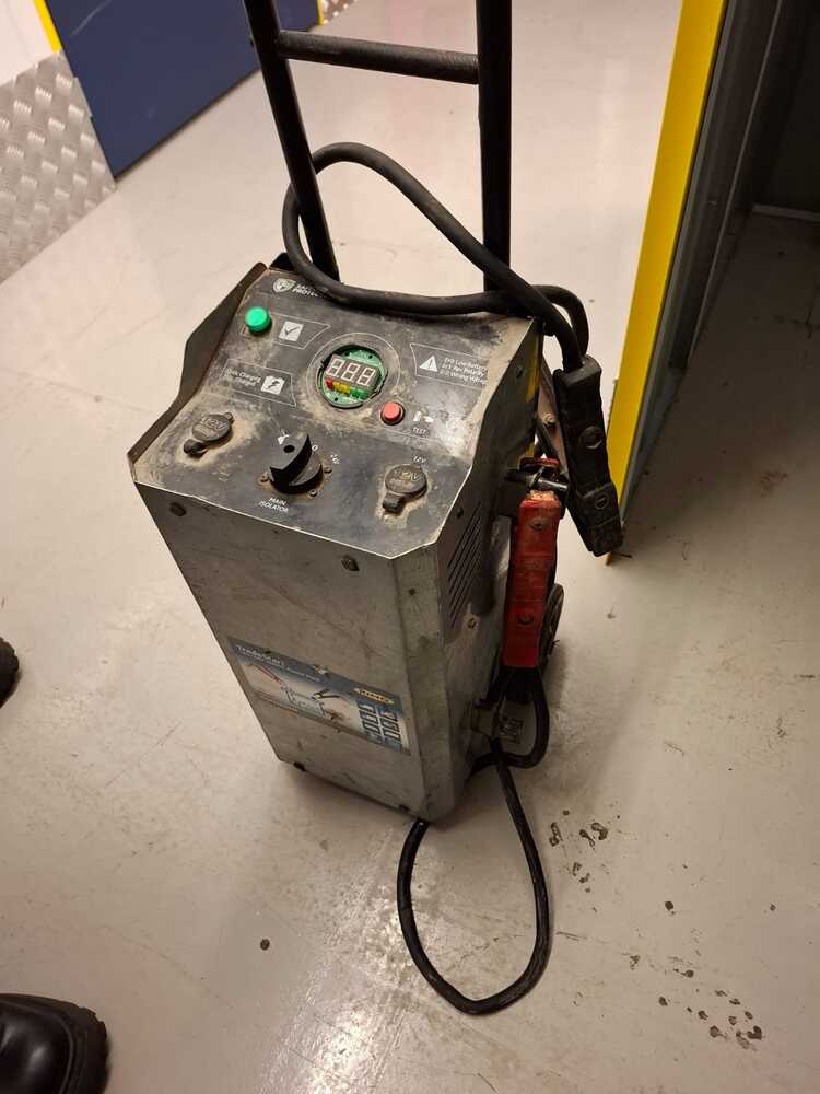 BURNLEY Storage Facility auction IB-1213