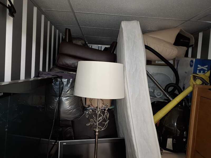 Telford Storage auction IB-3377