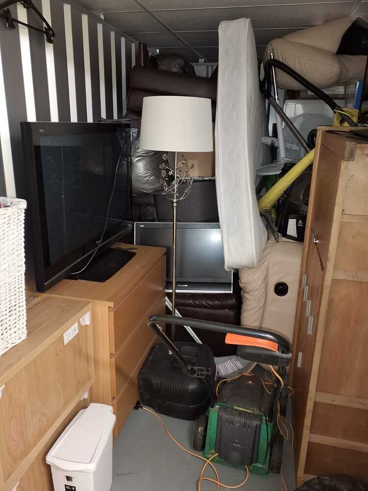 Telford Storage auction IB-3377