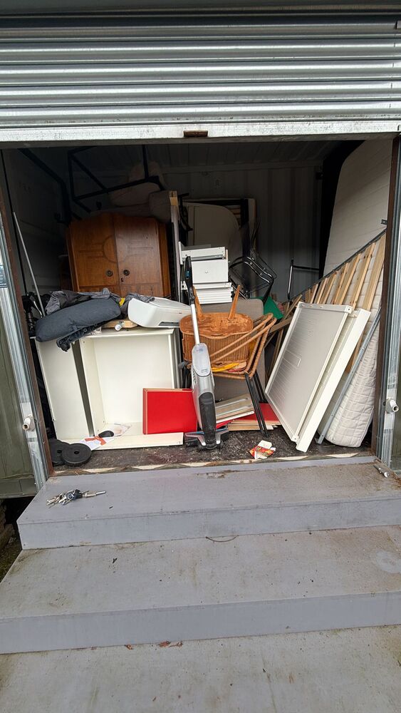 SCA Sheffield Storage auction IB-1178