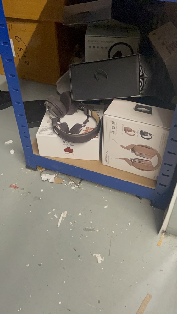 Acre Lane (Clapham) Storage auction IB-3387