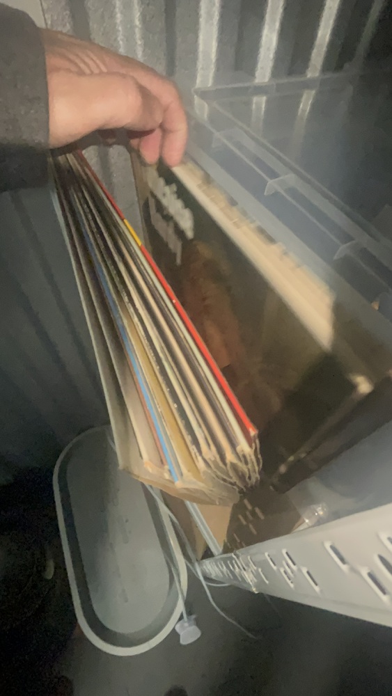 Reading Storage Unit auction IB-2694 12