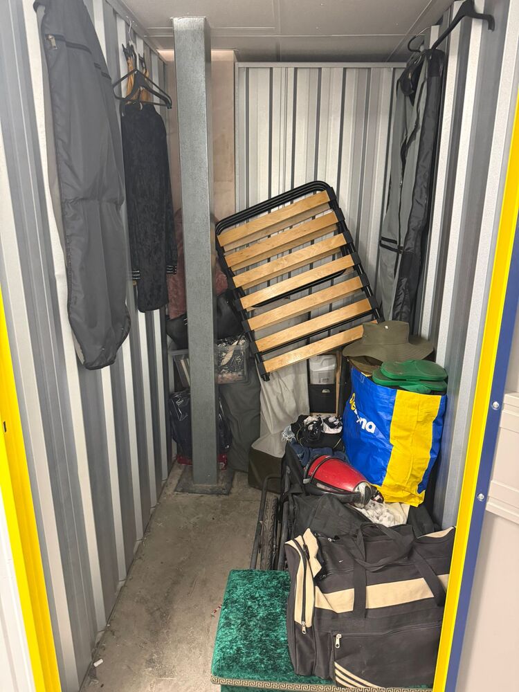 MANSFIELD Storage Unit auction IB-3558