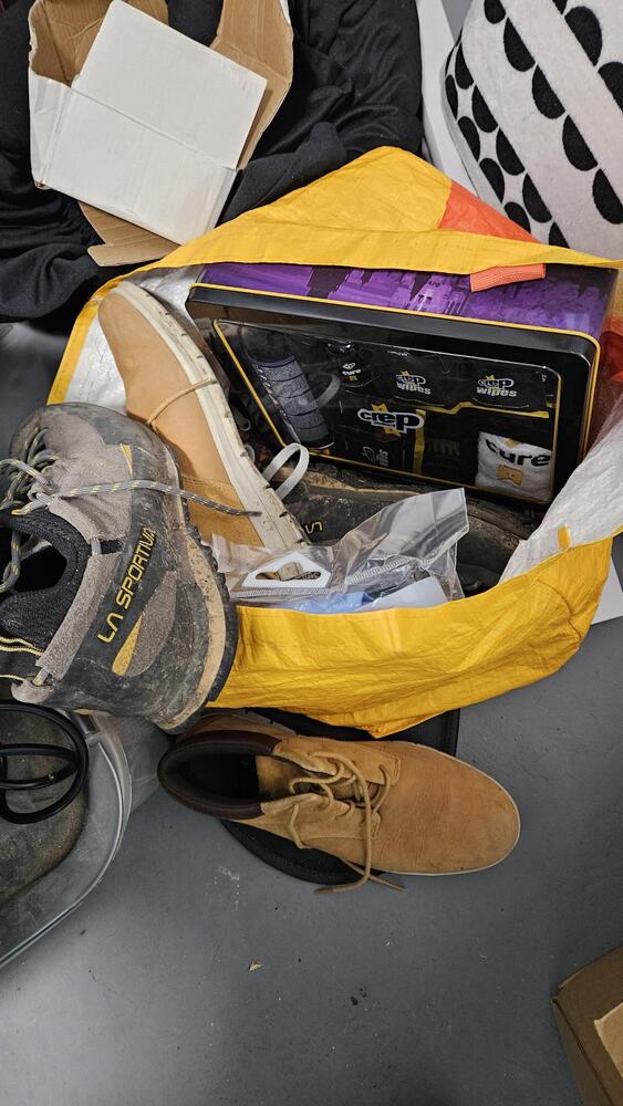 Chichester Self storage auction IB-7306