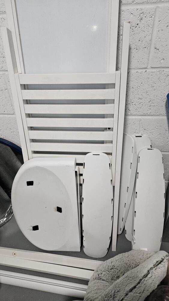 Chichester Storage Unit auction IB-7306