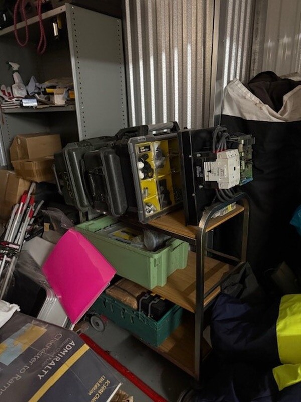 Dartford Storage auction IB-2376