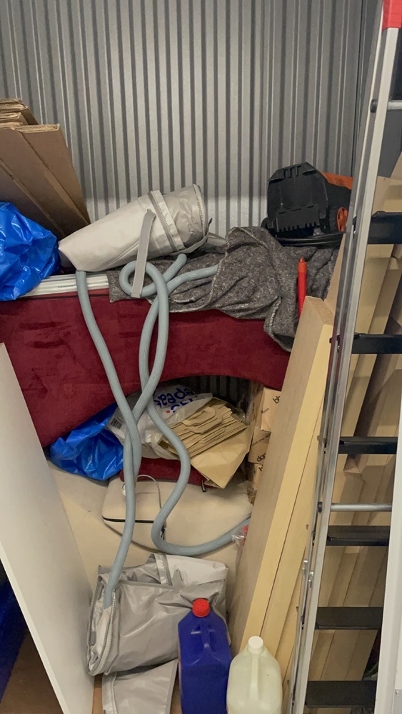 Catford Self storage facility auction IB-6713