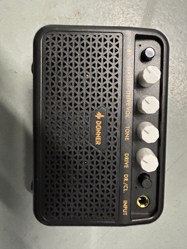 Orpington  Storage Unit auction IB-2433 22