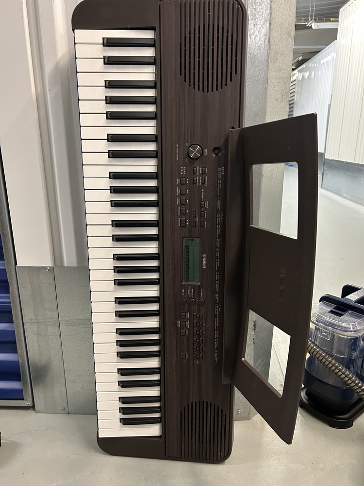 Orpington  Self storage unit auction IB-2433 23